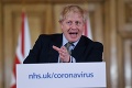 Británia zatvára školy takmer pre všetky deti: Premiér Johnson zverejnil výnimky