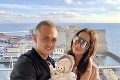 Twiinska si kráti karanténu v Neapole tou najkrajšou činnosťou: S maličkou Lindou už trénujú selfie