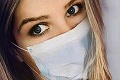 Obyčajní ľudia aj známe tváre berú prevenciu proti koronavírusu vážne: Nosiť rúško je sexi