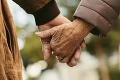 Ako zamilovaní tínedžeri si mysleli, že spolu zostanú až do smrti: Dojímavý obrázok po 63 rokoch