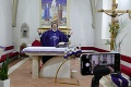 Kňaz z východného Slovenska sa vynašiel: Omše slúžim naživo na internete
