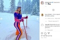 Športová moderátorka si pracovnú pauzu užíva: Sexi aj v lyžiarskom výstroji!