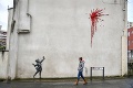 Vandali zničili Banksyho obraz: TAKTO dopadlo jeho valentínske dielo