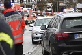 Hrôza v Nemecku: Auto vrazilo do karnevalového sprievodu plného ľudí