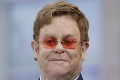 Koronavírus dobehol aj Eltona Johna: Fanúšikovia smútia, koncerty sa odkladajú na neurčito