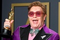 Elton John oslavuje: Ak by som pred 30 rokmi neurobil ten veľký krok, bol by som mŕtvy