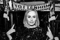 Speváčka Adele v obtiahnutých šatách: Štíhla ako nikdy predtým