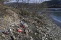 Len čo vyčistili vodnú nádrž dobrovoľníci, prišlo ďalšie sklamanie: Otrasná vizitka Slovákov na brehu Ružína