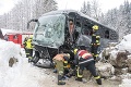 Nešťastie v Českej Republike: Havaroval autobus, zranilo sa 69 stredoškolákov