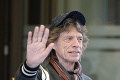 Pred mesiacom mu operovali srdce: Mick Jagger najnovším videom dokazuje, že nie je z tejto planéty