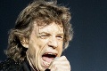 Pred mesiacom mu operovali srdce: Mick Jagger najnovším videom dokazuje, že nie je z tejto planéty