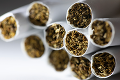 Na americký trh prichádza novinka: Prvé cigarety, ktoré majú fajčiarom pomáhať