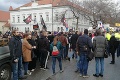 Incident počas mítingu ĽSNS v Trnave: Polícia reaguje