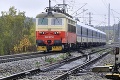 Nešťastie na trati v Novom Meste nad Váhom: Mladík takmer prišiel o život pri fotení vlaku