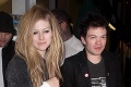 Speváčke Avril Lavigne sa v láske nedarí: Rozchod s miliardárom