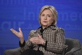 Clintonová zaútočila na prezidentského kandidáta: Nikto ho nemá rád