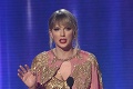 Taylor Swift prežíva najťažšie obdobie v živote: Od lekárov si vypočuli hroznú diagnózu
