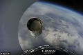 SpaceX vyskúšal záchranný modul: Test bol úspešný, raketa vybuchla