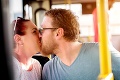 5 spôsobov, ako ukázať zamilovanosť (a neznechutiť tým okolie)