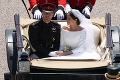 Britské médiá nemilosrdne kritizujú Harryho a Meghan: Kráľovná podľahla ich drzým požiadavkám