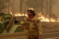 Vyčerpaní hasiči nemajú ani vďaka dažďu vyhrané: Strach z hrozivého megapožiaru v Austrálii