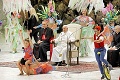 Pápež František ostal počas audiencie poriadne zaskočený: Čo to stvárali pred jeho očami?!