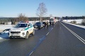 Peklo na cestách sa začalo: Autodopravcovia budú blokovať premávku aj na Orave