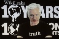Assange vypovedal pred súdom: Hovorí o špionáži svojej osoby