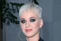 Katy Perry radikálne zmenila farbu vlasov: Pozrite sa na ten čučo výbuch
