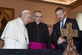 Pellegrini o návšteve vo Vatikáne: Z pápeža ide veľká charizma, bavili sme sa otvorene