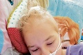 Saška má Vianoce bez darčekov: Dievčatko s rakovinou trpí v skromných podmienkach
