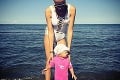 Magda Šebestová sa vyšantila s dcérkou: Modelky na pláži!