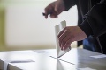 Vo voľbách bude kandidovať 25 strán: O ich registrácii sa rozhodne v piatok