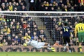 Divoký zápas v Norwichi: Arsenal dvakrát prehrával, ale vydrel aspoň remízu