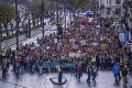 Do klimatických protestov sa zapojili masy ľudí: V USA a Kanade boli prázdne námestia