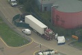 Škandál s kamiónom, ktorý bol plný mŕtvych tiel: Polícia identifikovala všetky obete
