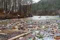 Ochranári a dobrovoľníci takú situáciu ešte nezažili, z pýchy krajiny je nechutné smetisko: Slovenský raj odpadu!