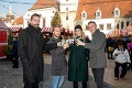 Porovnanie cien na vianočných trhoch v Bratislave s minulým rokom: Lokše zdraželi o 2,80 €