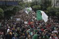 Alžírčania sa búria už 40. piatok po sebe: Masové protesty pre udalosť naplánovanú na december