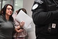 Alena Zsuzsová sa postavila pred sudcu: Tvár si zakrývala papiermi