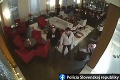 Kauza uneseného cudzinca spred hotela v Bratislave: Prokurátor podal žalobu na dvoch ľudí