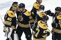 Ukážková práca v oslabení: Hráči Bostonu Bruins vyškolili súpera