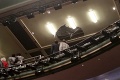Chvíle hrôzy v londýnskom divadle: Počas predstavenia sa zrútila časť stropu