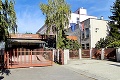Nechutná scéna na strednej škole v Zlatých Moravciach: Bitka katechétu so žiakom! Cirkev reaguje