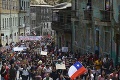 Čilský prezident oznámil zrušenie výnimočného stavu: Protesty napriek tomu pokračovali