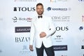 Ricky Martin je už štvornásobným otcom! Rozkošná fotka s bábätkom a manželom