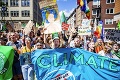 Holandská polícia zatkla 130 ľudí: Protestovali proti klimatickým zmenám