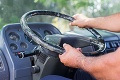 Slovenský kamionista prišiel v Rakúsku o vodičák: Keď zistíte, čo mu policajti našli v kabínke, pochopíte