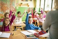 Rodičia malých školákov sa potešia: Už tento mesiac 100 € na prváka