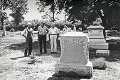 Neslávne známeho Johna Dillingera vykopú z hrobu: Pochovali v skutočnosti mafiánovho dvojníka?